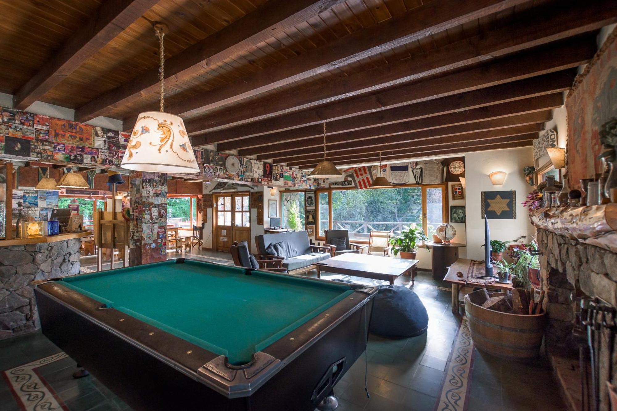 Hostal La Angostura Villa La Angostura