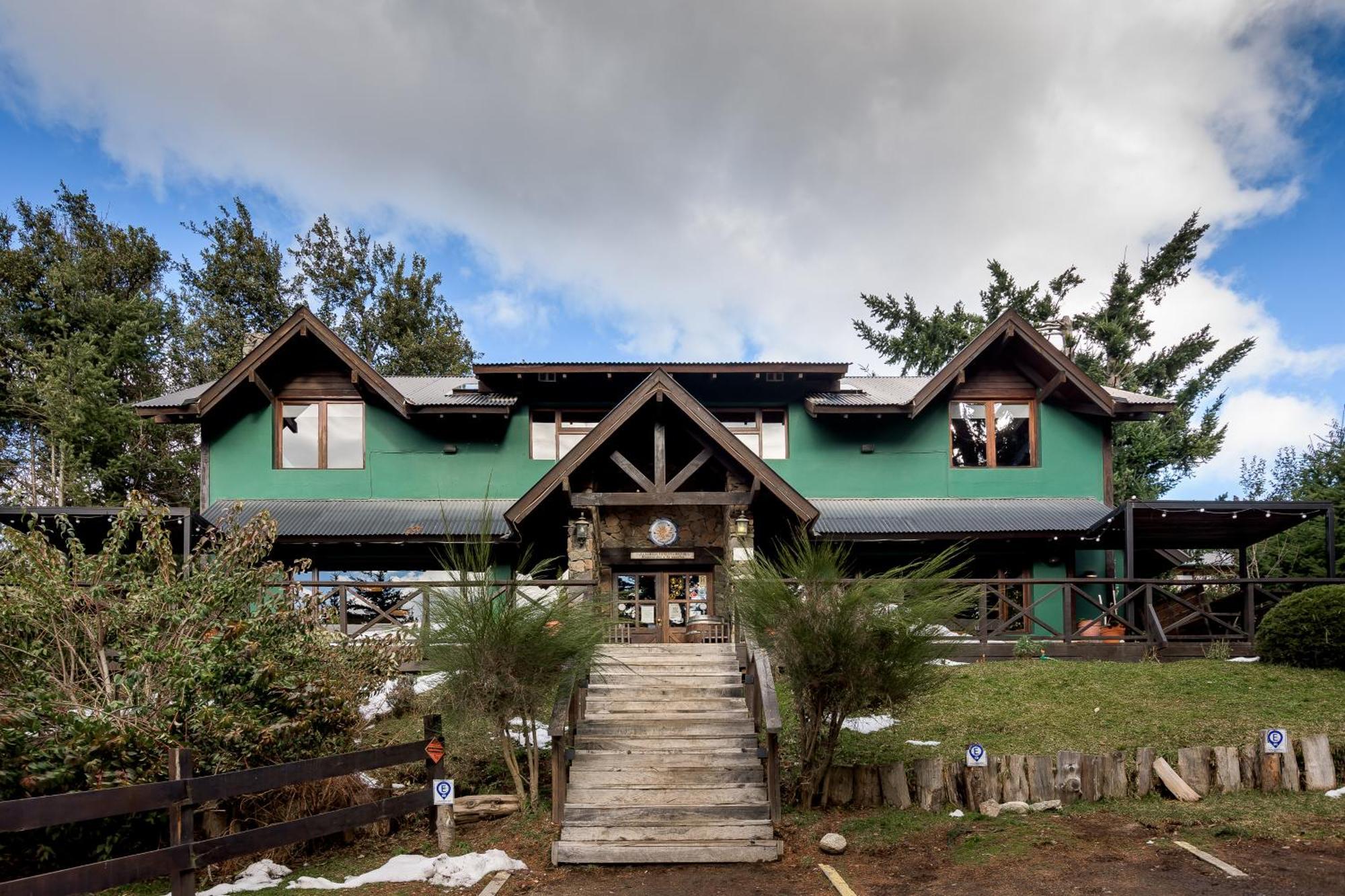 Hostal La Angostura Villa La Angostura