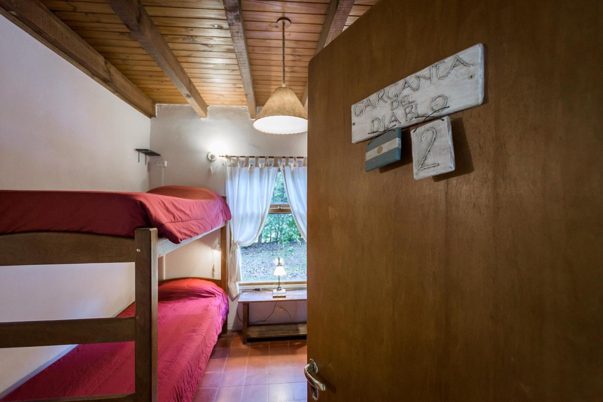 Hostal La Angostura Villa La Angostura